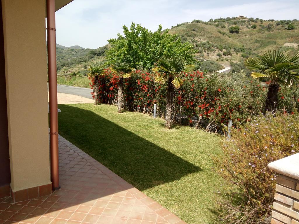 Casa Vacanza Cicirello Giardini Naxos Ngoại thất bức ảnh