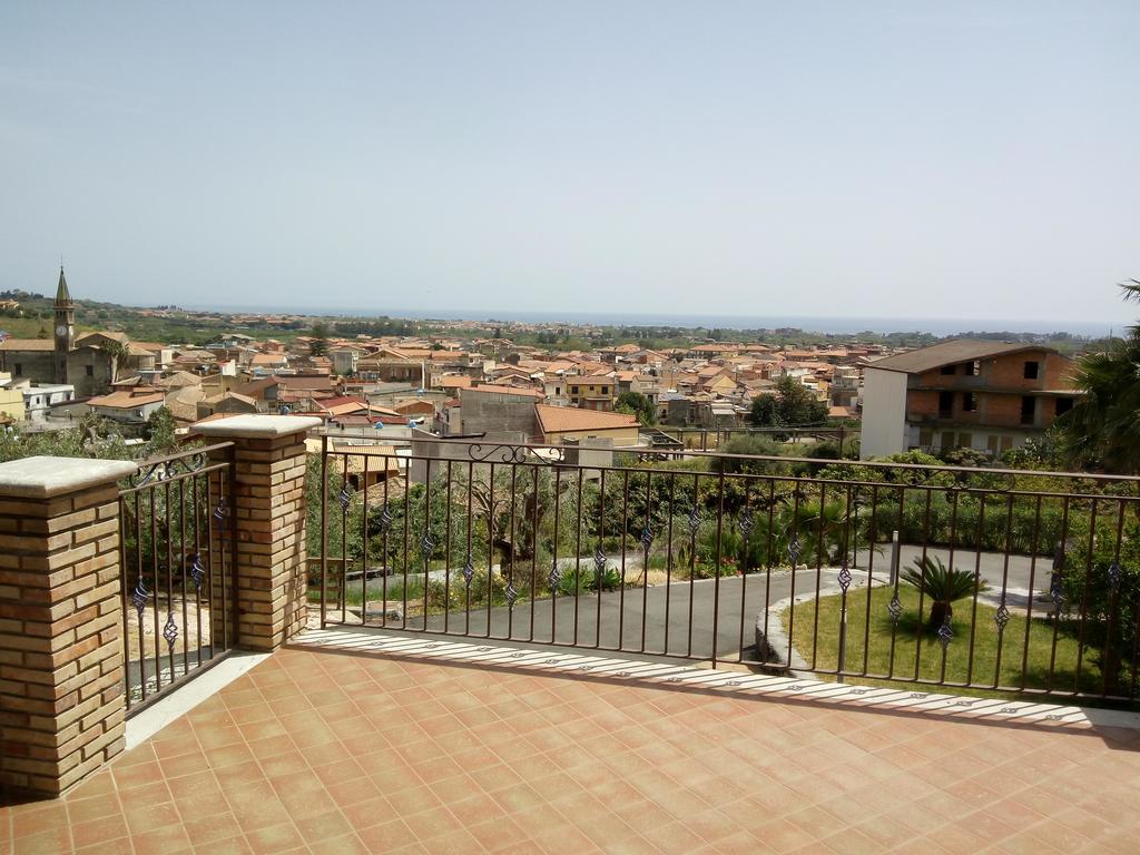 Casa Vacanza Cicirello Giardini Naxos Ngoại thất bức ảnh